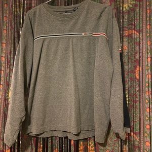 Grey sweatshirt